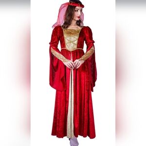 NWT Medieval Renaissance Dress and Circlet with Veil